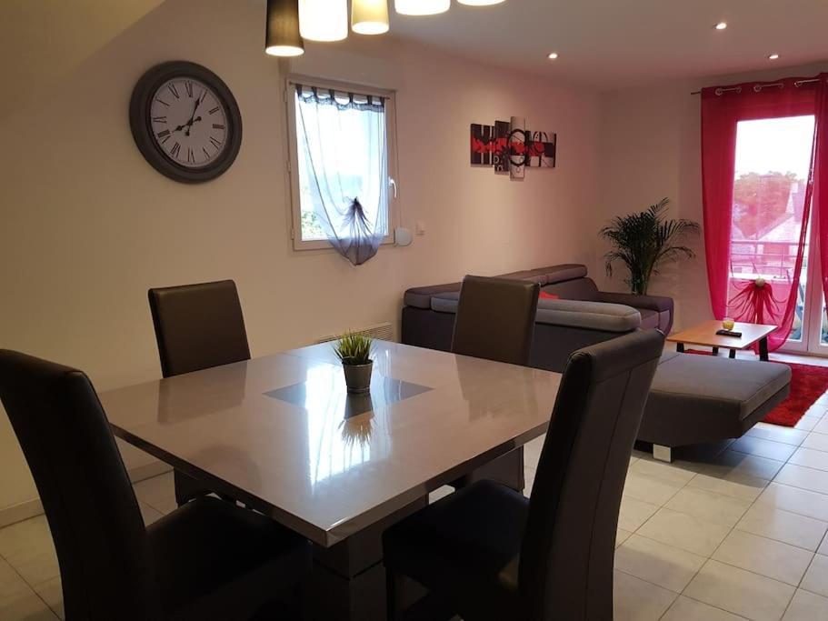 Logement Plein Centre De Plerin A Proximite Des Plages Et Des Commerces Екстер'єр фото